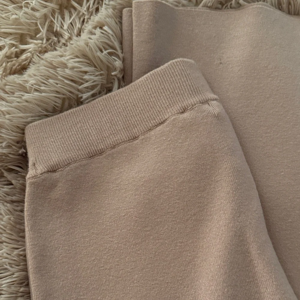 Fashion Nova Tan Crew Neck Sweater and matching pants - Picture 5 of 5